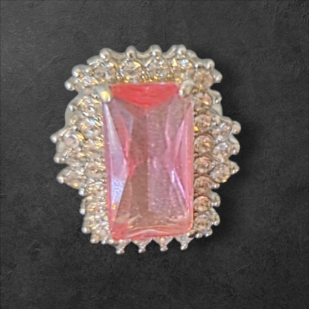 Elegant Pink and Silver Women's Ring